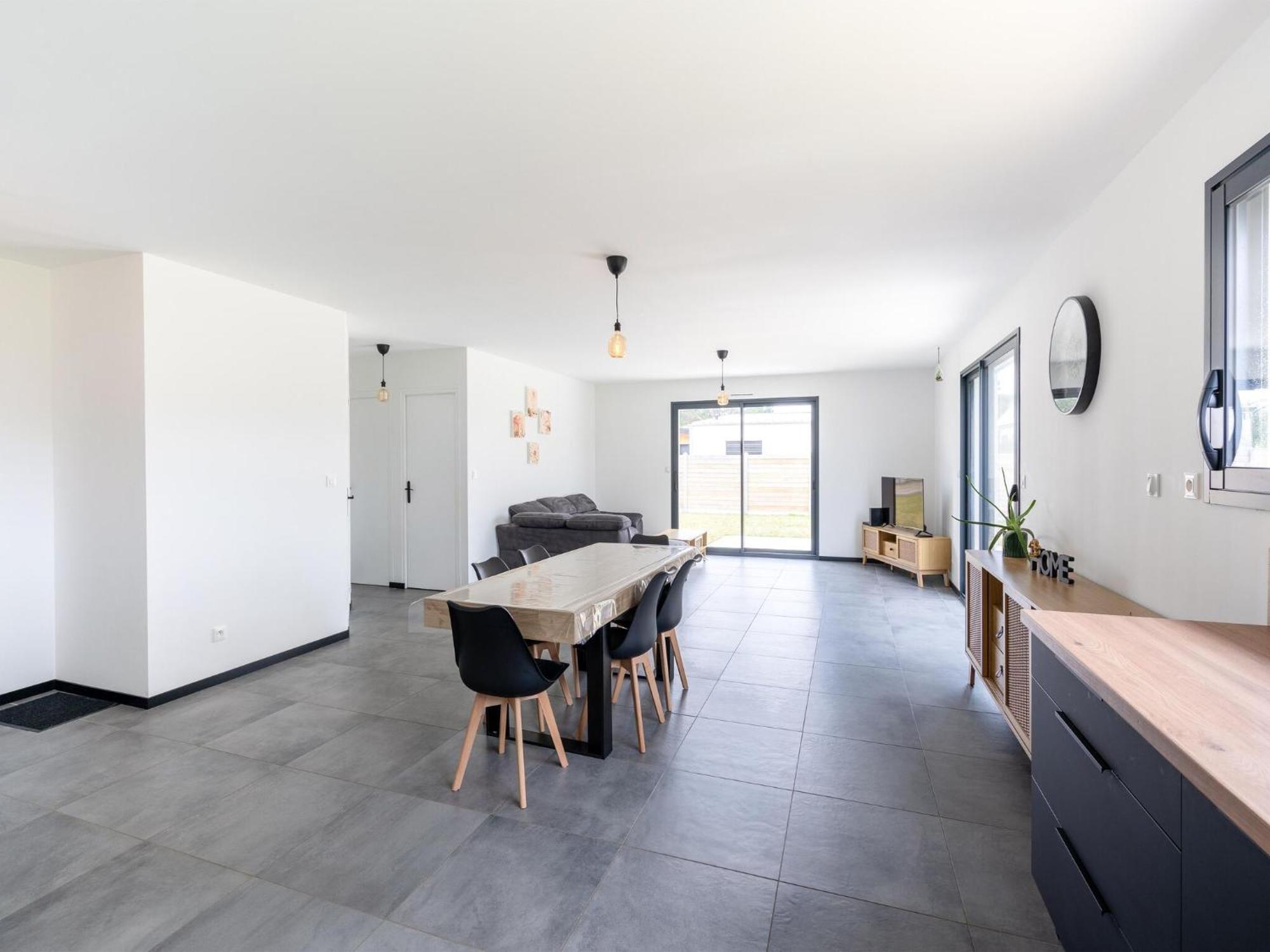 Attractive Holiday Home Near The Normandy Beach Saint-Germain-sur-Ay Εξωτερικό φωτογραφία