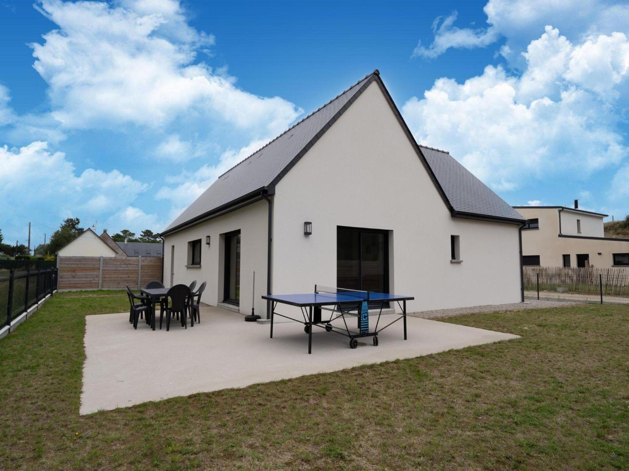 Attractive Holiday Home Near The Normandy Beach Saint-Germain-sur-Ay Εξωτερικό φωτογραφία