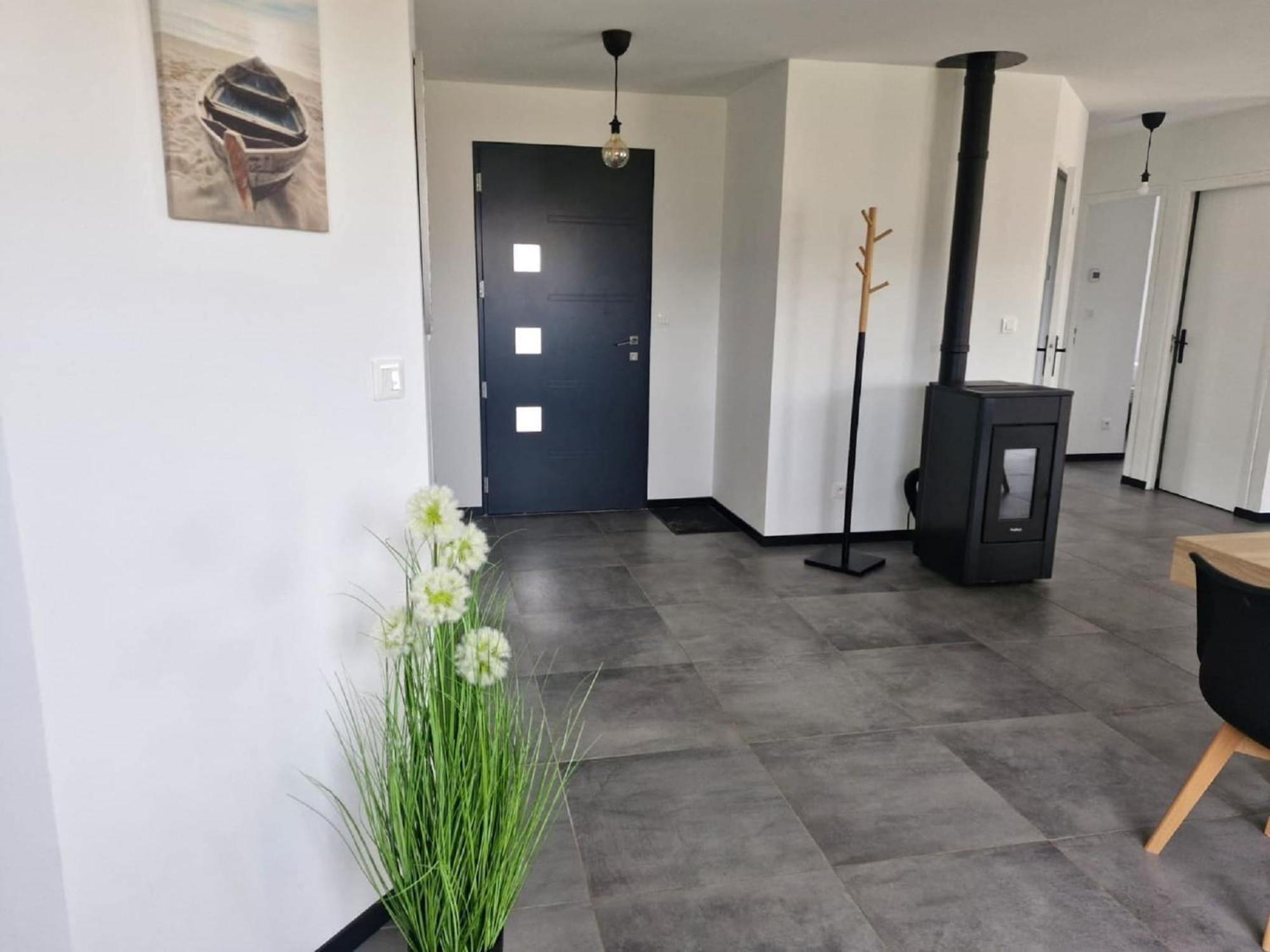 Attractive Holiday Home Near The Normandy Beach Saint-Germain-sur-Ay Εξωτερικό φωτογραφία