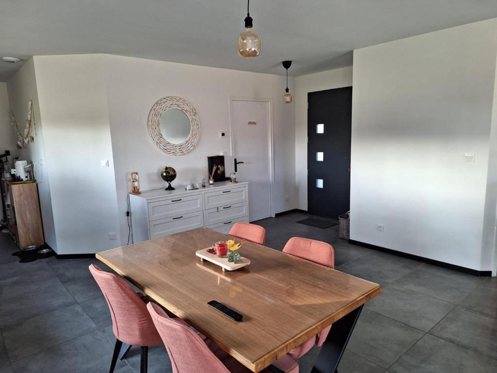 Attractive Holiday Home Near The Normandy Beach Saint-Germain-sur-Ay Εξωτερικό φωτογραφία